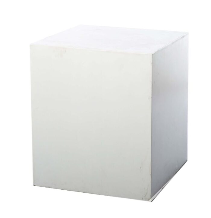 Cake Plinth