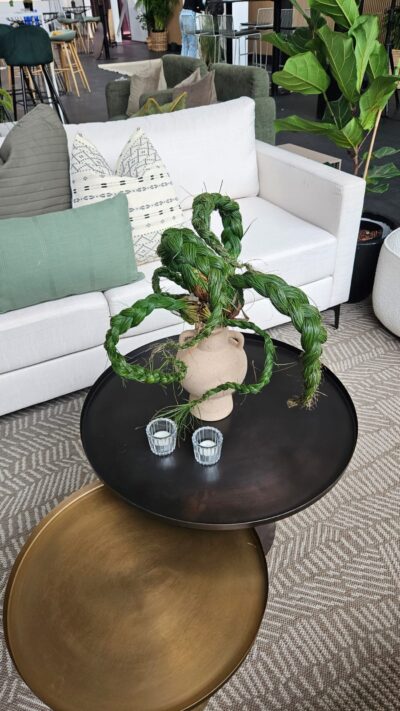 Sustainable Elegance: The Rise of Living Décor and Natural Elements in Modern Event Design 3 c77dfdb9 b31e 4ded a3db 4e7e5a15a1c4