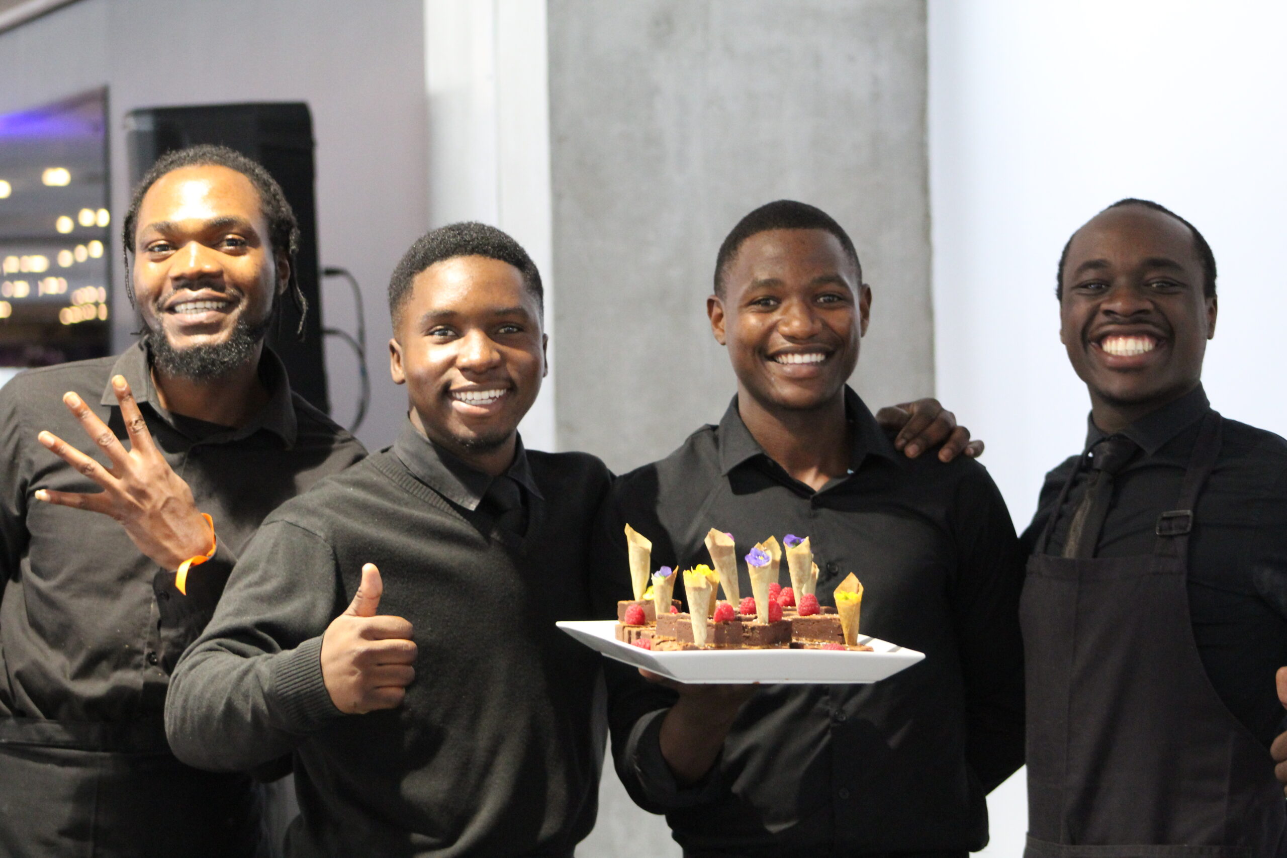 Bartenders and Bar Staff for Hire in Cape Town: What Does Your Event Need? 4 Bartenders and Bar Staff for Hire in Cape Town: What Does Your Event Need?